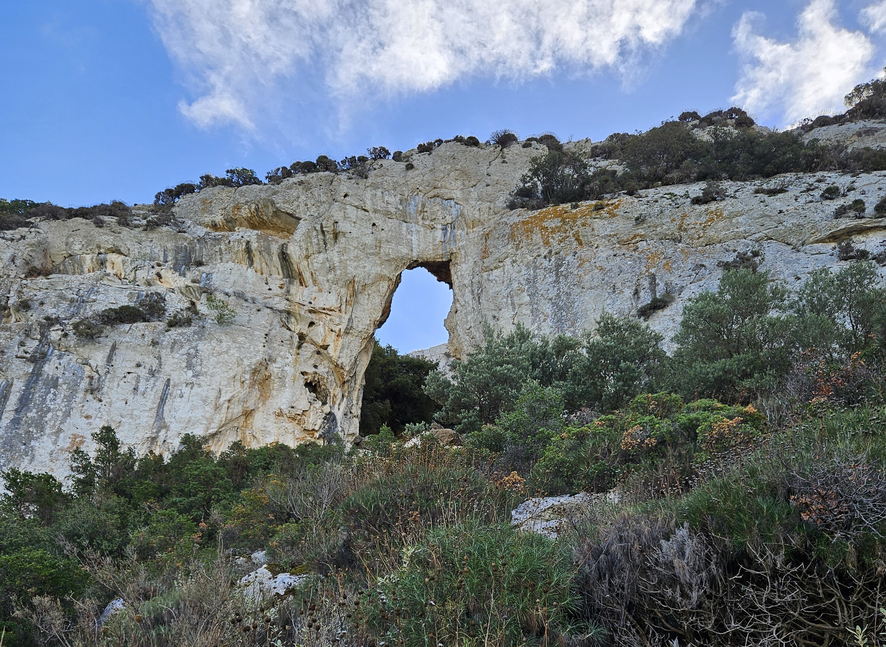 Τρύπια Σπηλιά